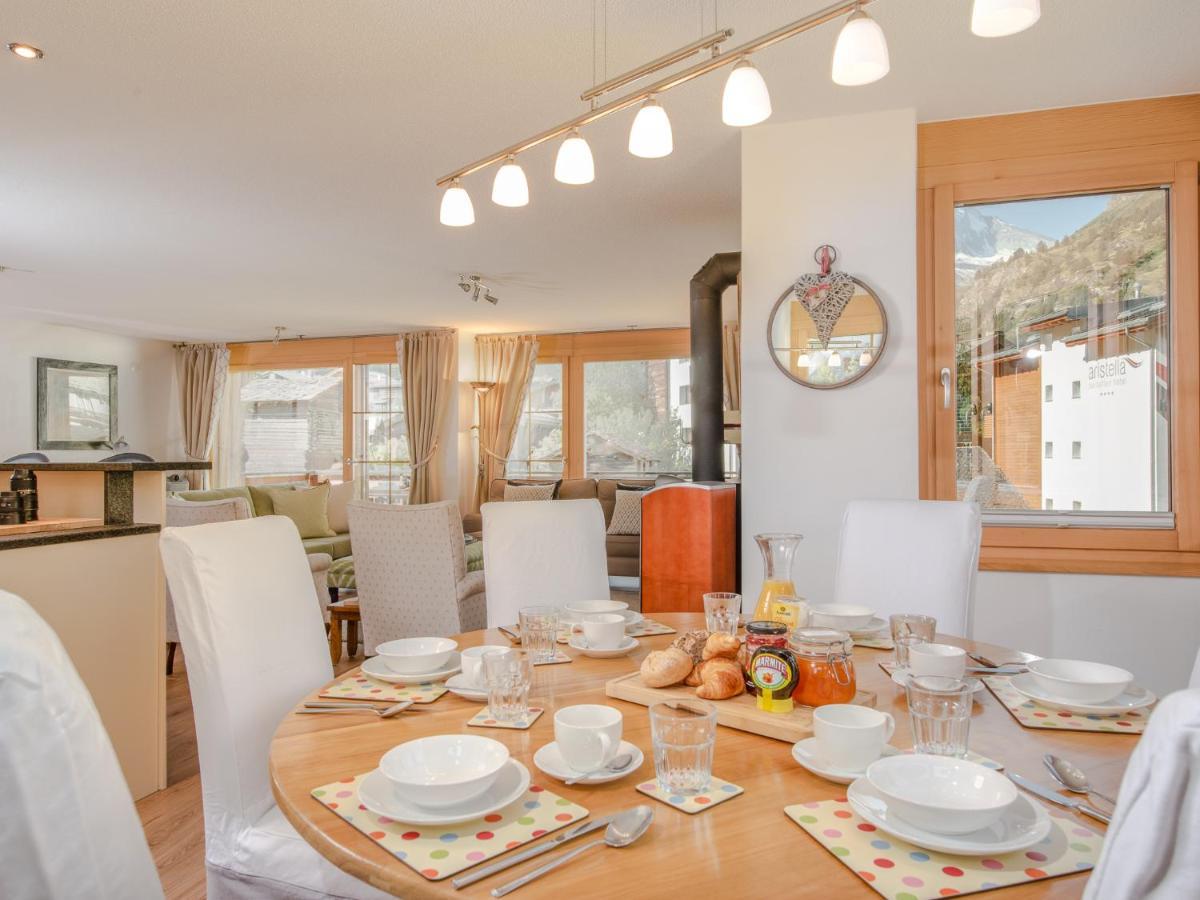 Chez Nous Zermatt Apartment Екстериор снимка